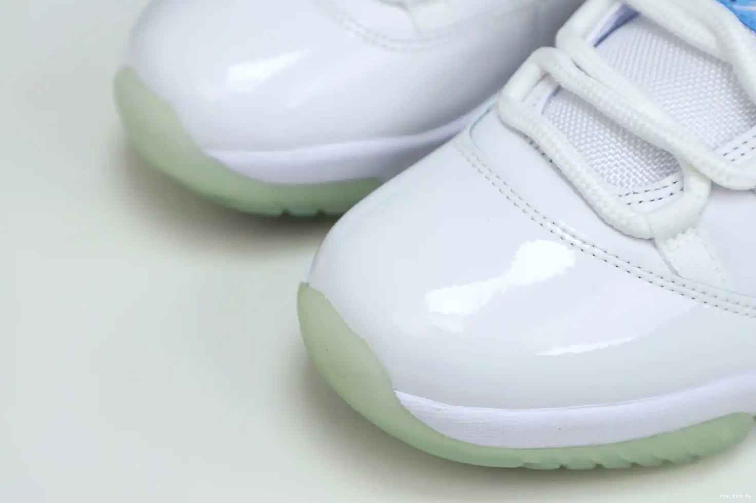 AIR LEGEND Kimikick JORDAN BLUE LOW 11 RETRO 0811